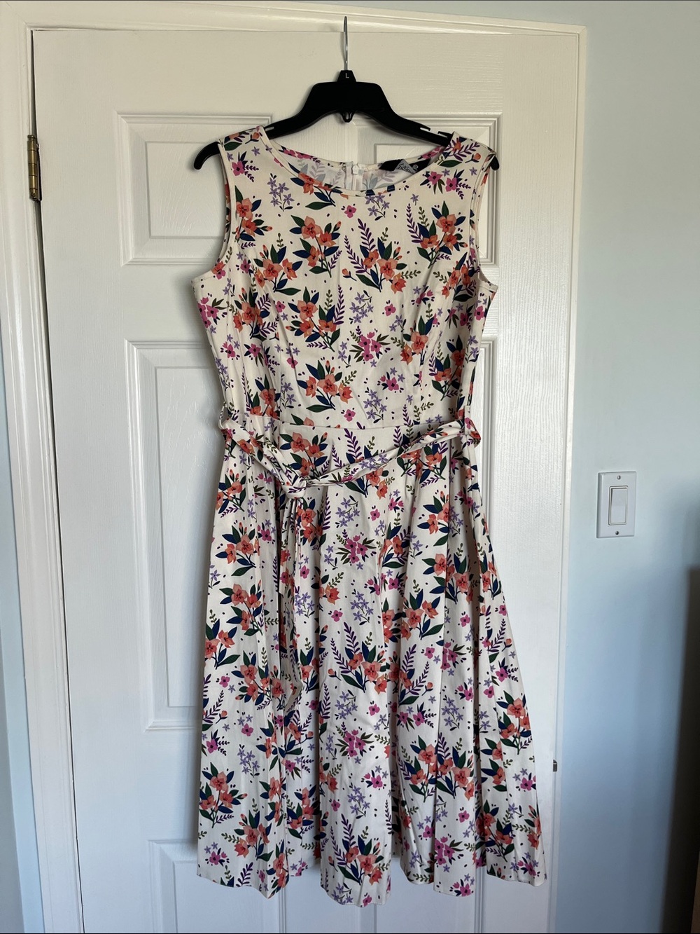 Midi dress size 16 from Lady Vintage London, cotton fabric